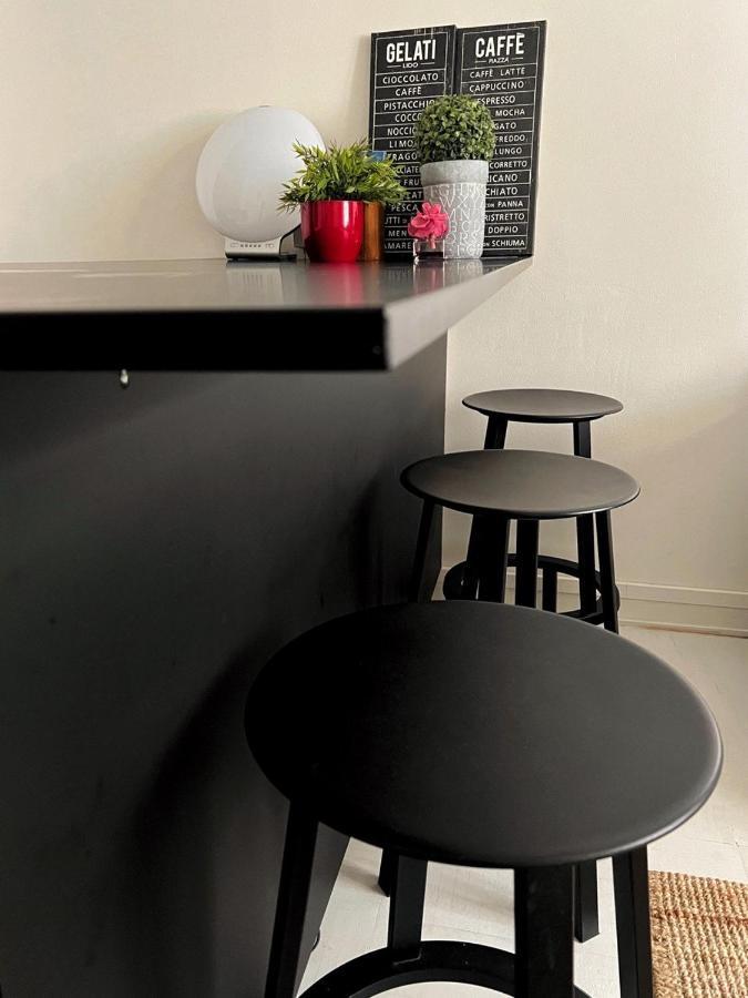 Sweethome Studio 49 In City Center Punavuori District Helsinki Exterior foto